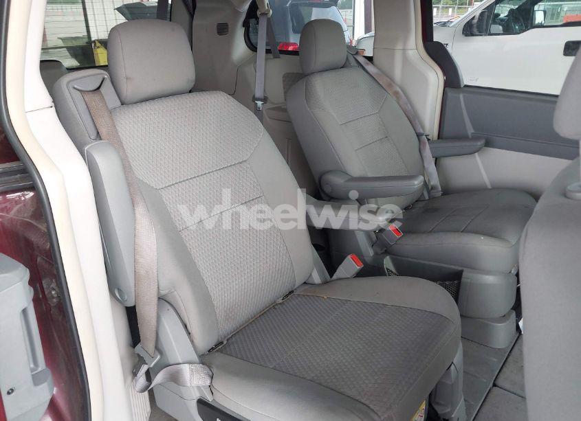 Photo 8 of 2009 Chrysler Town & COUNTRY TOURING (VIN 2A8HR54119R525878)