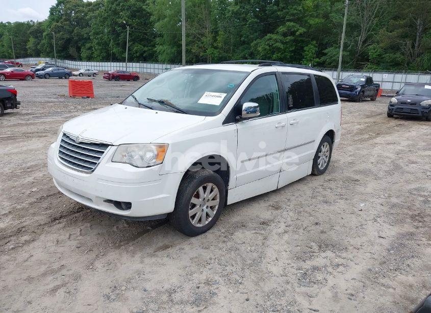 Photo 2 of 2009 Chrysler Town & COUNTRY TOURING (VIN 2A8HR54119R611420)