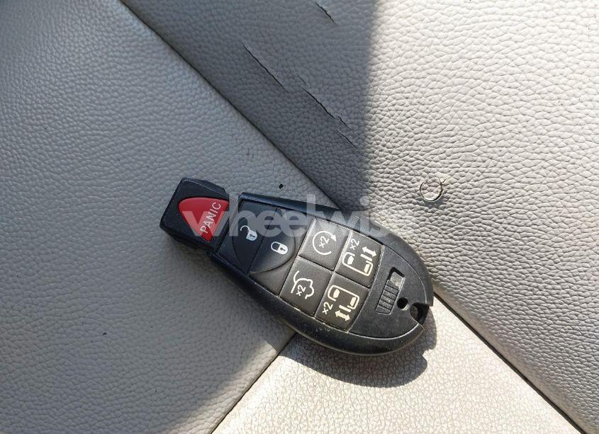 Photo 11 of 2009 Chrysler Town & COUNTRY TOURING (VIN 2A8HR54129R633569)