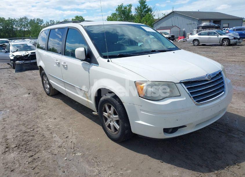 2009 Chrysler Town & COUNTRY TOURING (VIN 2A8HR54129R635760) main photo