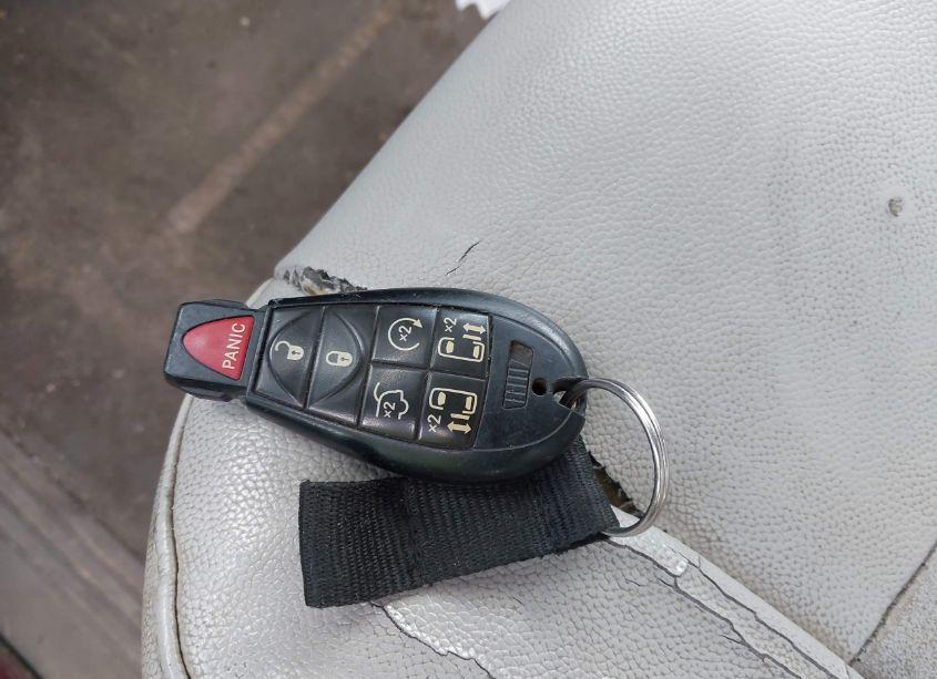 Photo 11 of 2009 Chrysler Town & COUNTRY TOURING (VIN 2A8HR54139R574614)