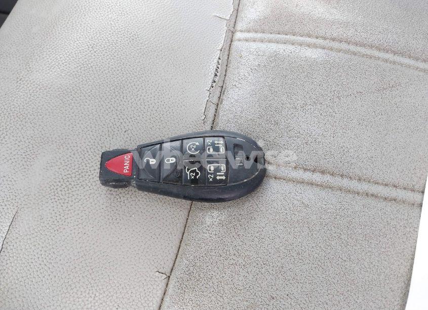 Photo 11 of 2009 Chrysler Town & COUNTRY TOURING (VIN 2A8HR54169R574381)