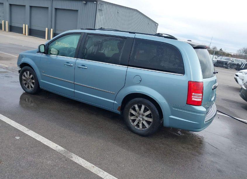 Photo 3 of 2009 Chrysler Town & COUNTRY TOURING (VIN 2A8HR54169R631811)