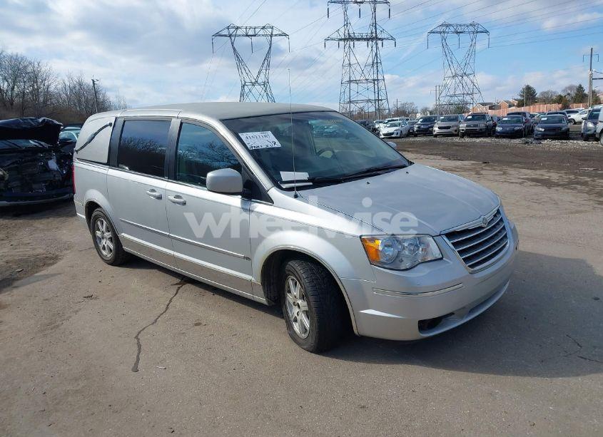 2009 Chrysler Town & COUNTRY TOURING (VIN 2A8HR54169R683858) main photo