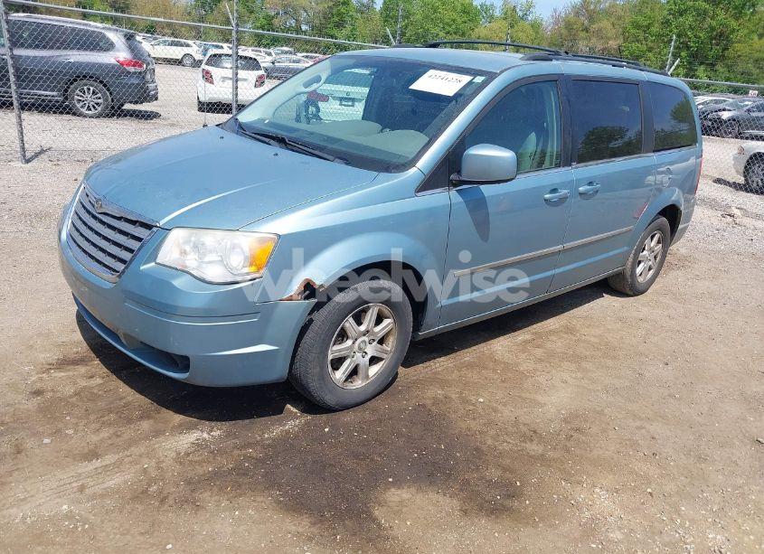 Photo 2 of 2009 Chrysler Town & COUNTRY TOURING (VIN 2A8HR54179R614354)