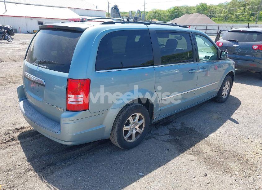 Photo 4 of 2009 Chrysler Town & COUNTRY TOURING (VIN 2A8HR54179R614354)
