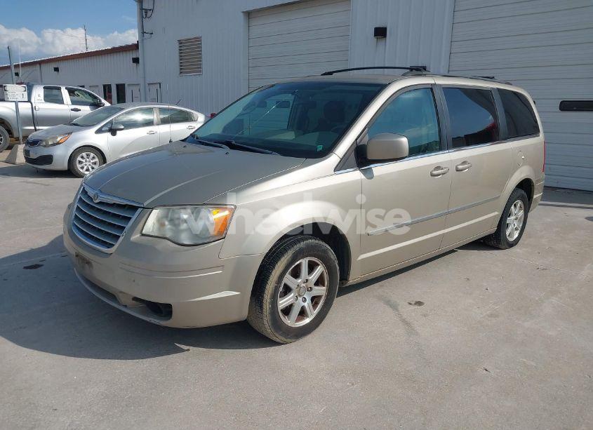 Photo 2 of 2009 Chrysler Town & COUNTRY TOURING (VIN 2A8HR54179R678913)