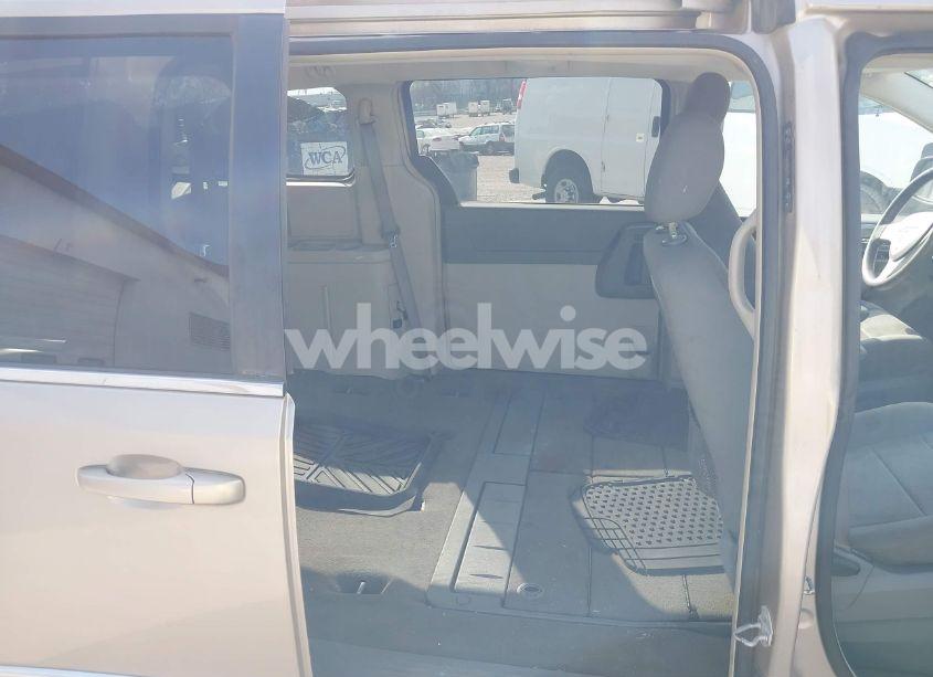 Photo 8 of 2009 Chrysler Town & COUNTRY TOURING (VIN 2A8HR54179R678913)