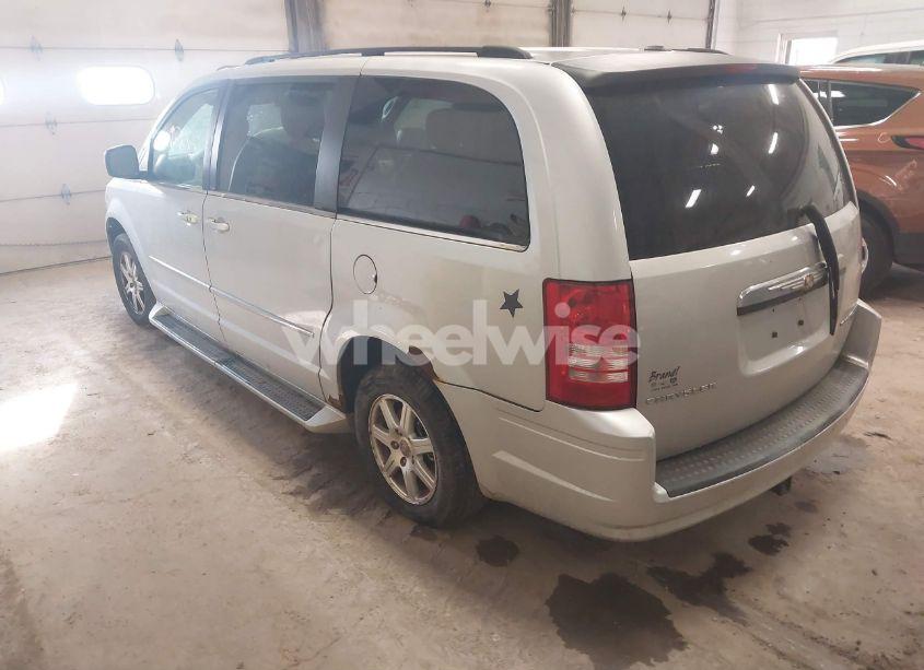 Photo 3 of 2009 Chrysler Town & COUNTRY TOURING (VIN 2A8HR54189R524906)