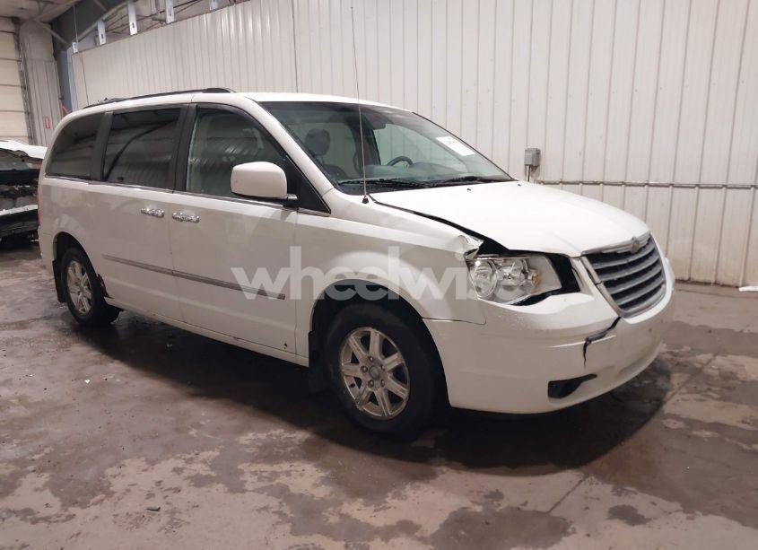 2009 Chrysler Town & COUNTRY TOURING (VIN 2A8HR54189R573619) main photo