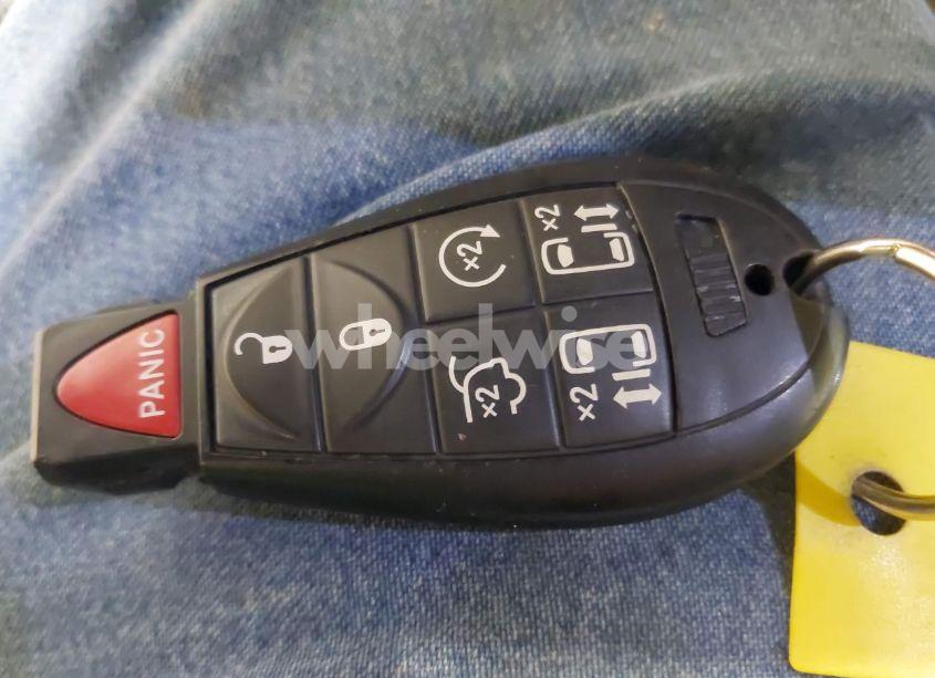 Photo 11 of 2009 Chrysler Town & COUNTRY TOURING (VIN 2A8HR54189R573619)