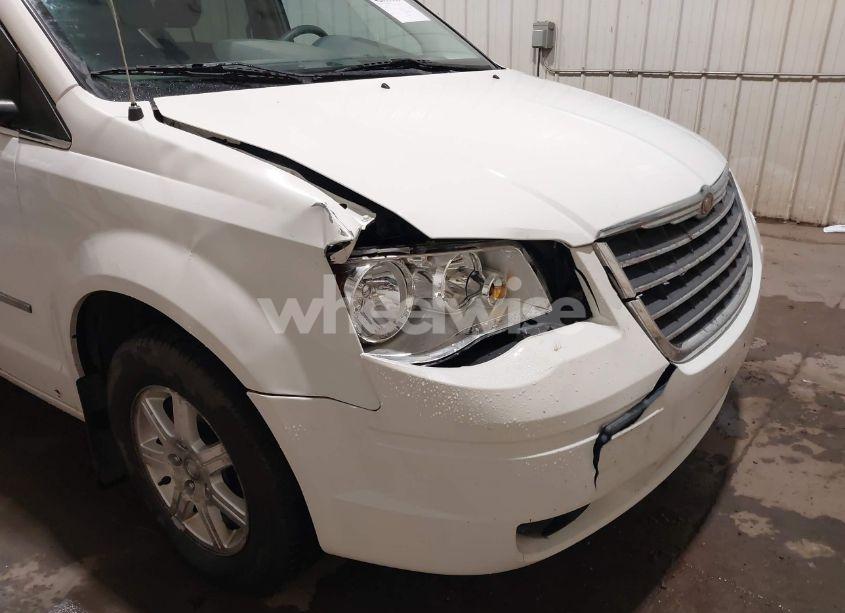 Photo 6 of 2009 Chrysler Town & COUNTRY TOURING (VIN 2A8HR54189R573619)