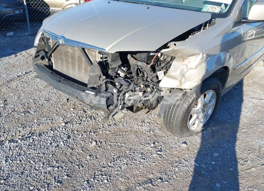 Photo 6 of 2009 Chrysler Town & COUNTRY TOURING (VIN 2A8HR54189R592543)