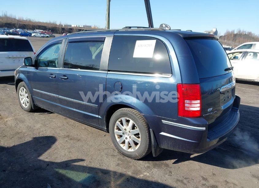 Photo 3 of 2009 Chrysler Town & COUNTRY TOURING (VIN 2A8HR54189R613259)