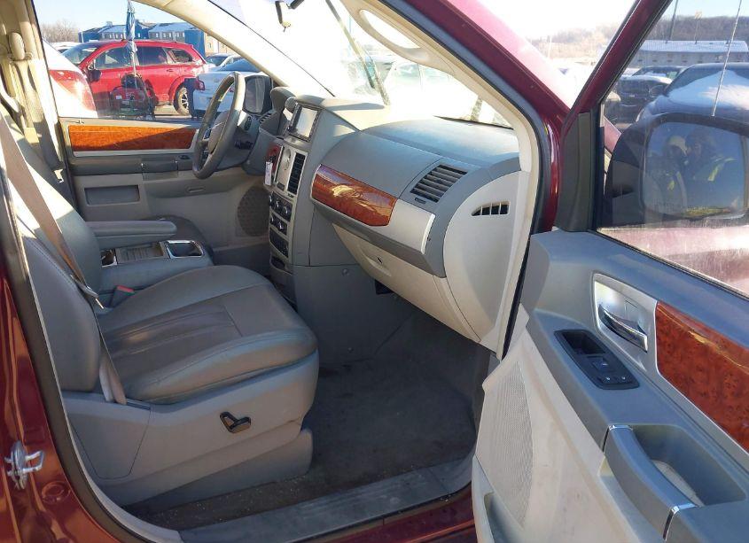 Photo 5 of 2009 Chrysler Town & COUNTRY TOURING (VIN 2A8HR54189R629283)