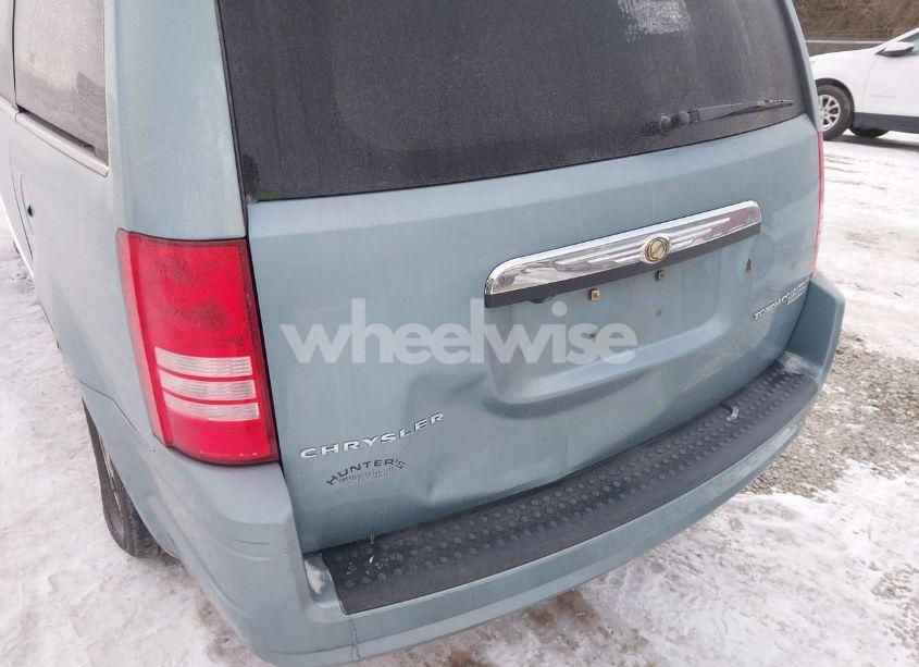 Photo 18 of 2009 Chrysler Town & COUNTRY TOURING (VIN 2A8HR54199R597380)