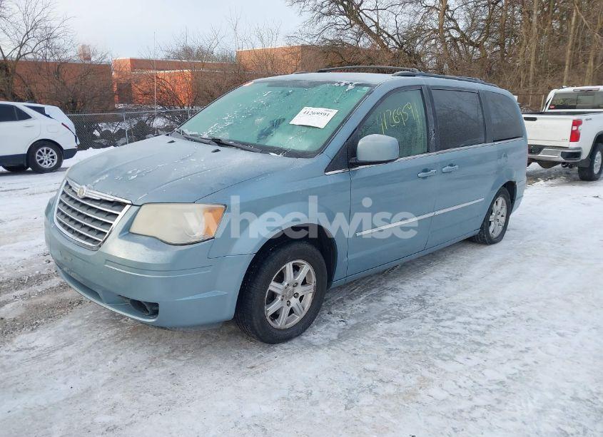 Photo 2 of 2009 Chrysler Town & COUNTRY TOURING (VIN 2A8HR54199R597380)