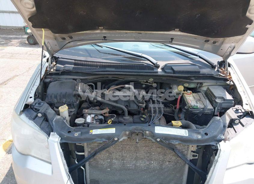 Photo 10 of 2009 Chrysler Town & COUNTRY TOURING (VIN 2A8HR54199R675608)