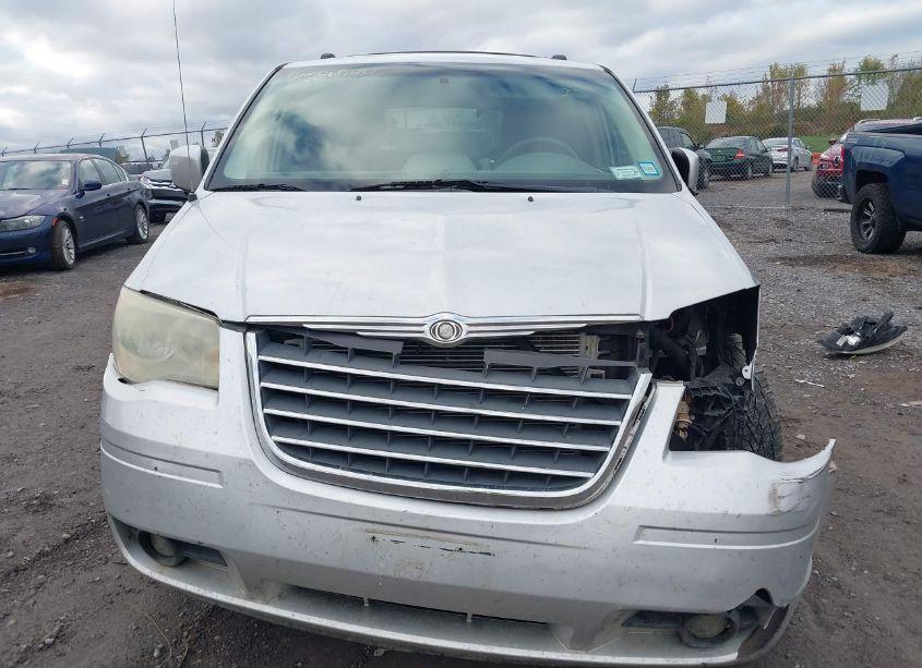 Photo 13 of 2009 Chrysler Town & COUNTRY TOURING (VIN 2A8HR541X9R589515)