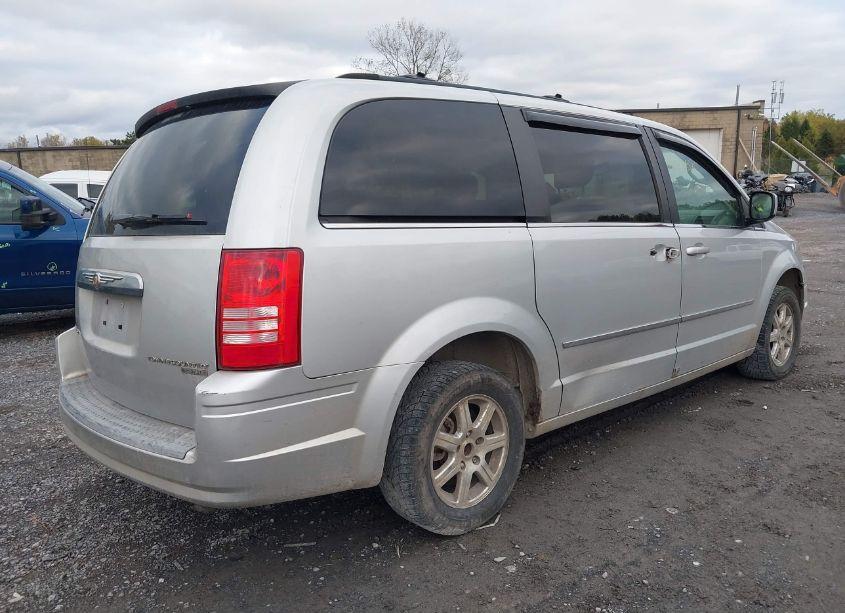 Photo 4 of 2009 Chrysler Town & COUNTRY TOURING (VIN 2A8HR541X9R589515)