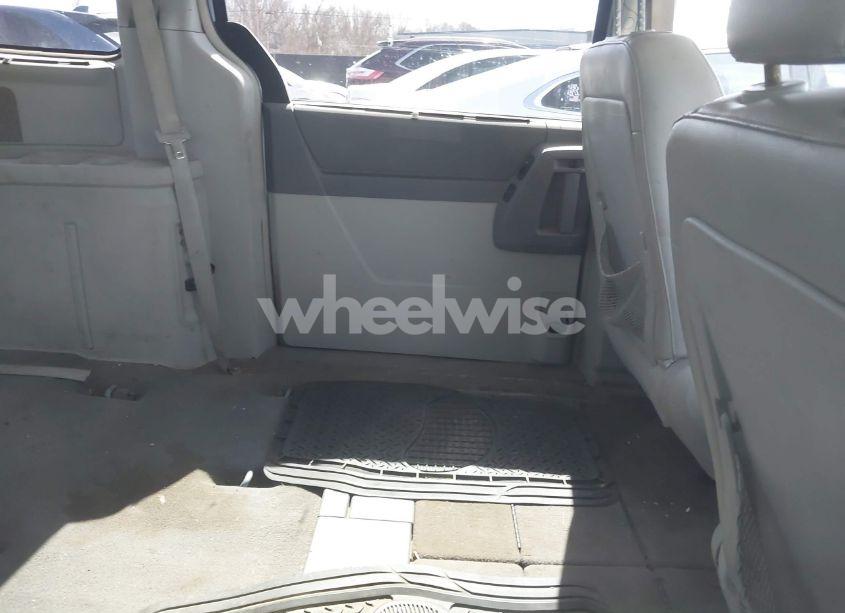 Photo 8 of 2009 Chrysler Town & COUNTRY TOURING (VIN 2A8HR541X9R640916)