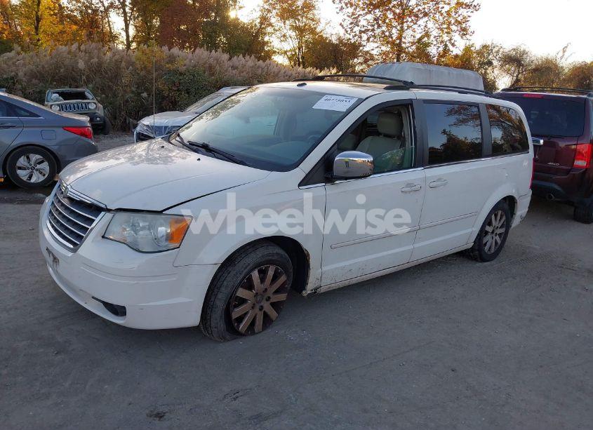 Photo 2 of 2008 Chrysler Town & COUNTRY TOURING (VIN 2A8HR54P08R151752)