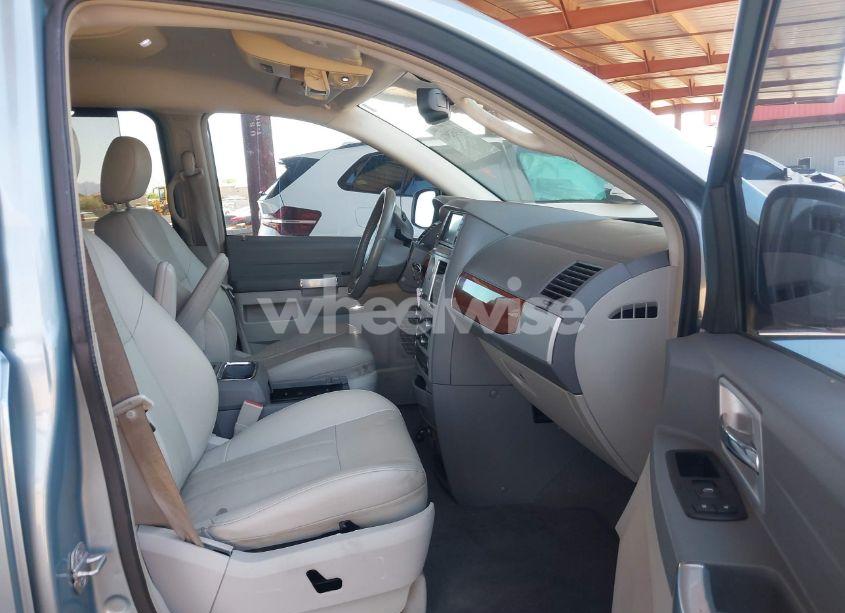 Photo 5 of 2008 Chrysler Town & COUNTRY TOURING (VIN 2A8HR54P08R709647)