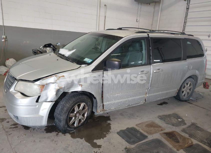 Photo 2 of 2008 Chrysler Town & COUNTRY TOURING (VIN 2A8HR54P08R821378)