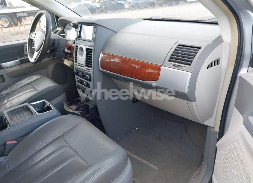 Photo 5 of 2008 Chrysler Town & COUNTRY TOURING (VIN 2A8HR54P08R830565)