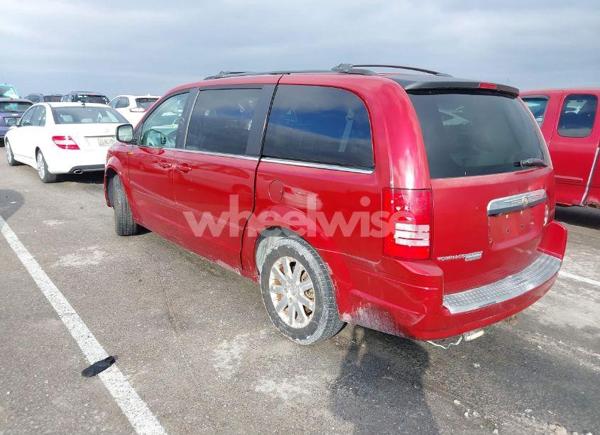 Photo 3 of 2008 Chrysler Town & COUNTRY TOURING (VIN 2A8HR54P18R127590)