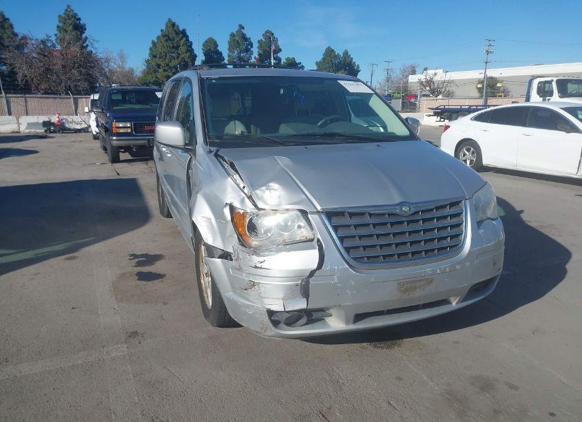 2008 Chrysler Town & COUNTRY TOURING (VIN 2A8HR54P18R709589) main photo