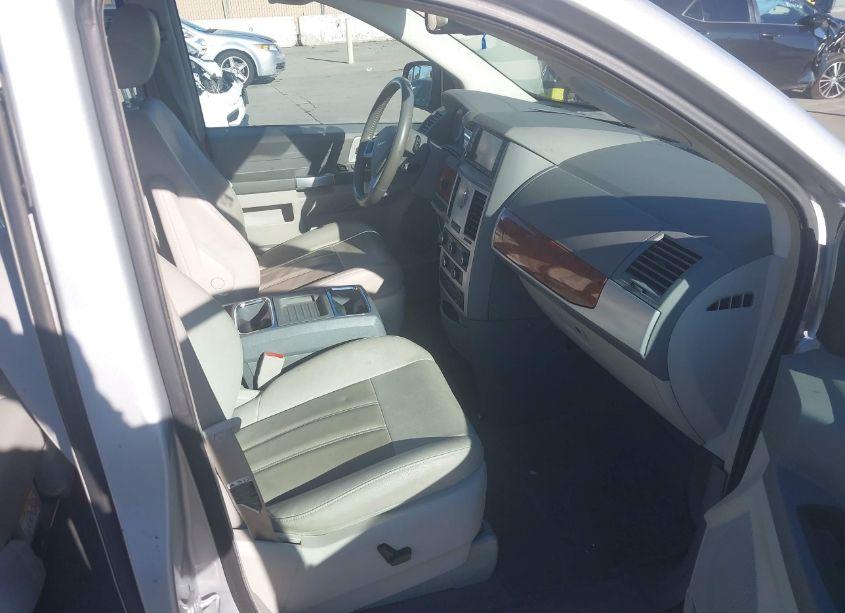 Photo 5 of 2008 Chrysler Town & COUNTRY TOURING (VIN 2A8HR54P18R709589)