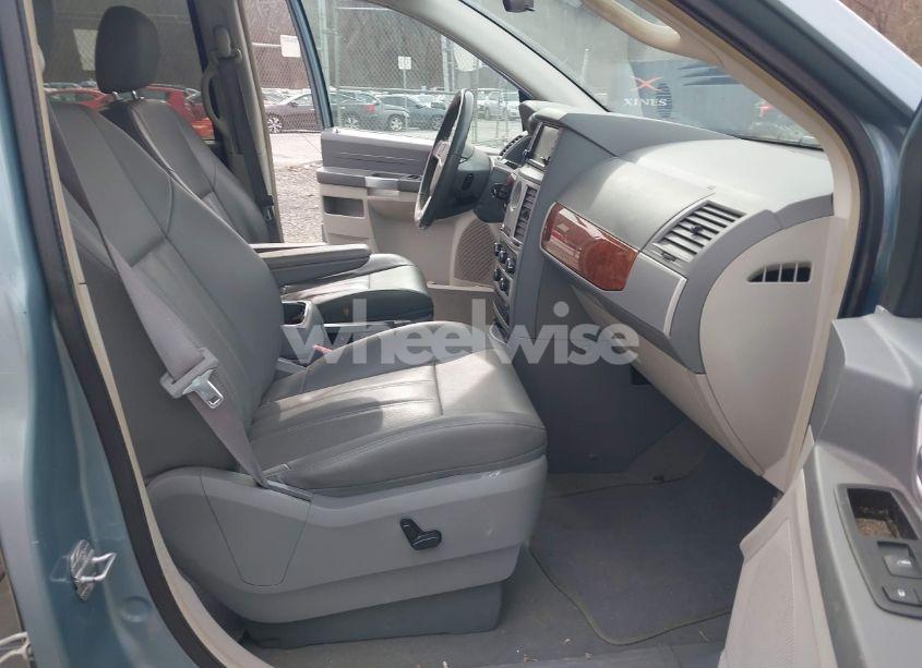 Photo 5 of 2008 Chrysler Town & COUNTRY TOURING (VIN 2A8HR54P18R783076)