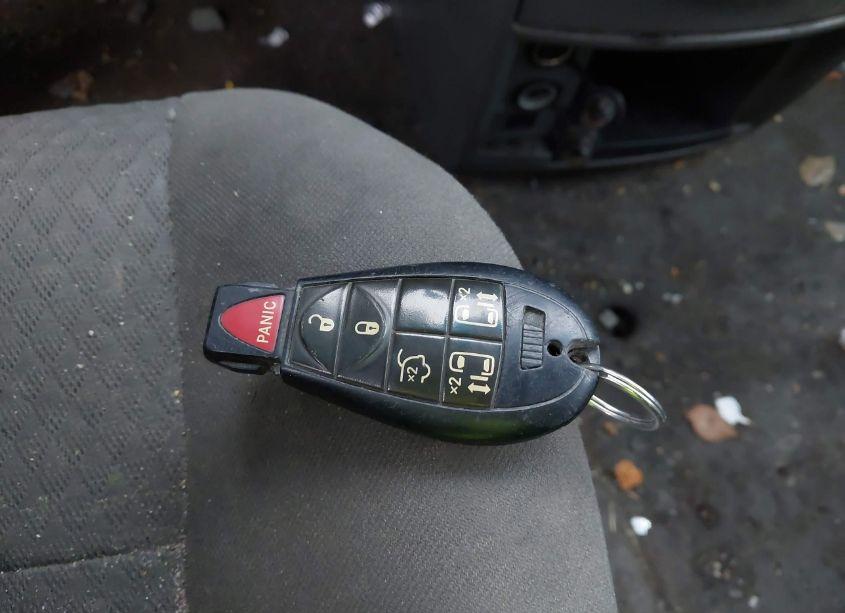 Photo 11 of 2008 Chrysler Town & COUNTRY TOURING (VIN 2A8HR54P28R111981)