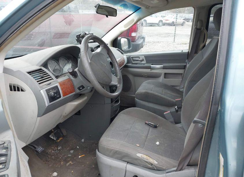 Photo 5 of 2008 Chrysler Town & COUNTRY TOURING (VIN 2A8HR54P28R111981)