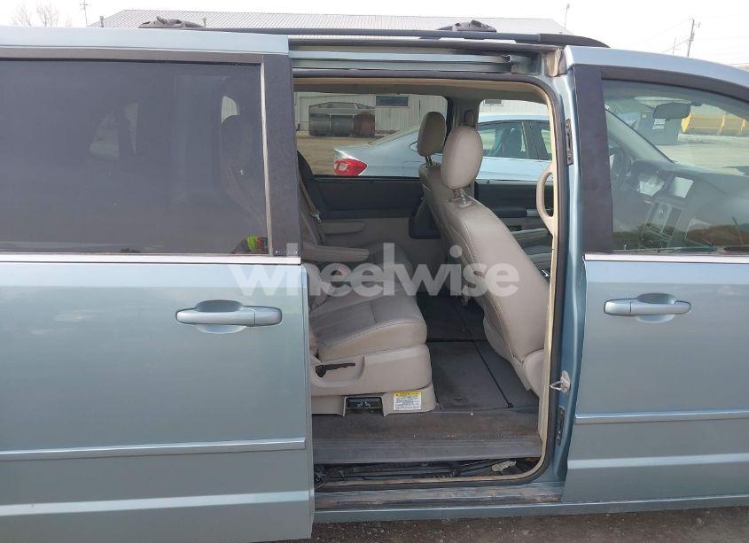 Photo 8 of 2008 Chrysler Town & COUNTRY TOURING (VIN 2A8HR54P28R699624)