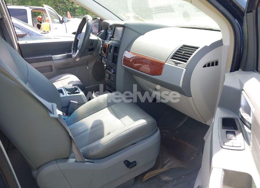 Photo 5 of 2008 Chrysler Town & COUNTRY TOURING (VIN 2A8HR54P28R718253)