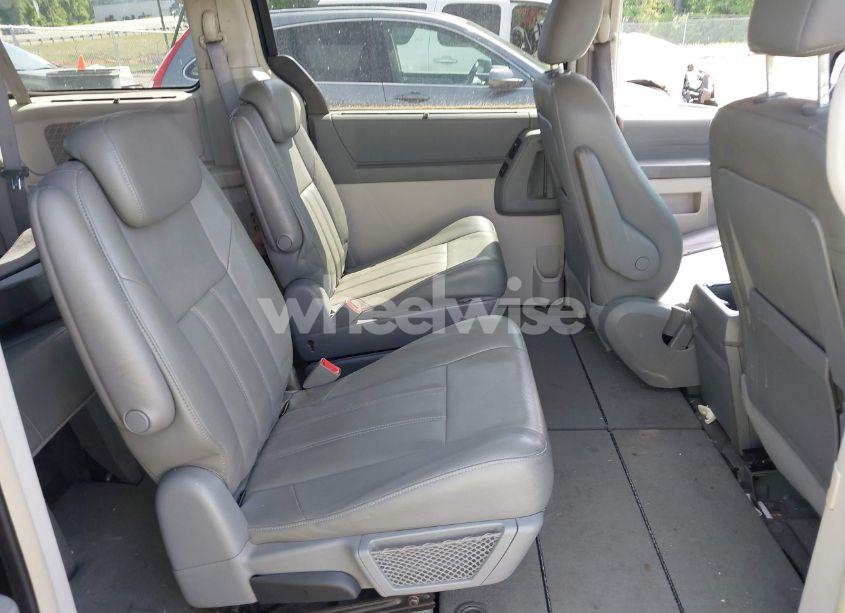 Photo 8 of 2008 Chrysler Town & COUNTRY TOURING (VIN 2A8HR54P28R718253)