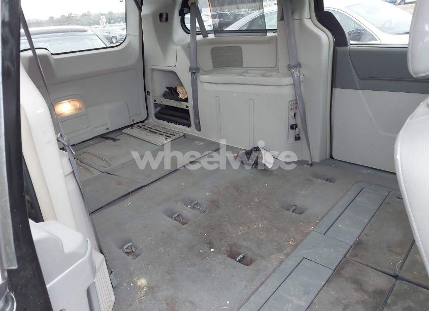 Photo 8 of 2008 Chrysler Town & COUNTRY TOURING (VIN 2A8HR54P28R818692)