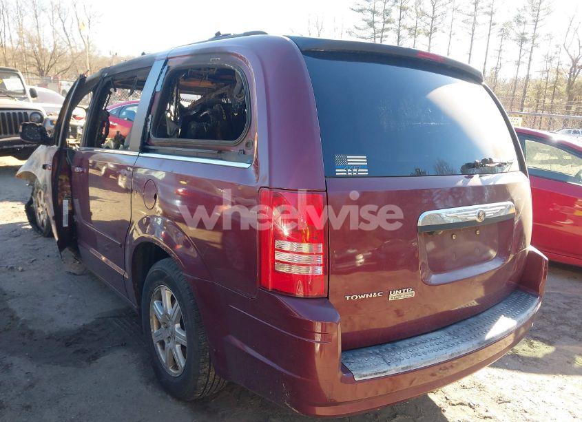 Photo 3 of 2008 Chrysler Town & COUNTRY TOURING (VIN 2A8HR54P28R822984)