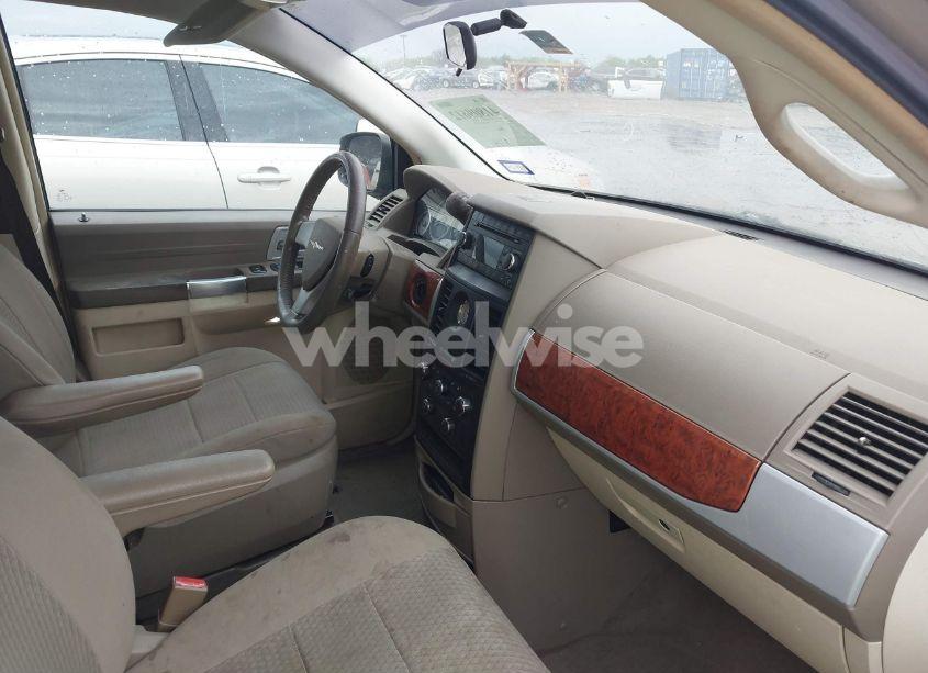 Photo 5 of 2008 Chrysler Town & COUNTRY TOURING (VIN 2A8HR54P48R149549)