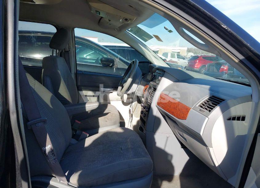 Photo 5 of 2008 Chrysler Town & COUNTRY TOURING (VIN 2A8HR54P58R151472)