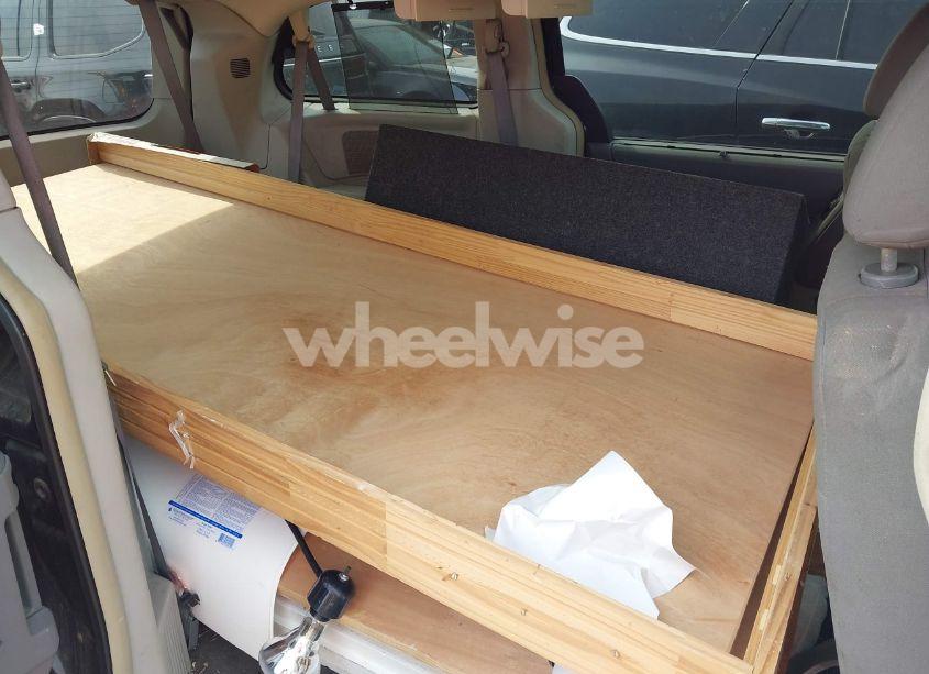 Photo 8 of 2008 Chrysler Town & COUNTRY TOURING (VIN 2A8HR54P58R611777)