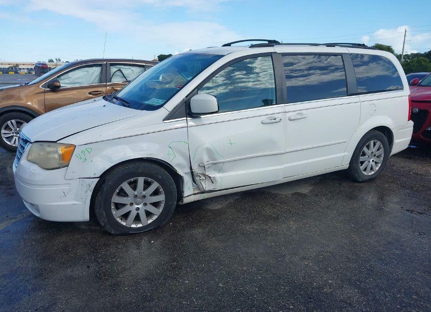 Photo 2 of 2008 Chrysler Town & COUNTRY TOURING (VIN 2A8HR54P68R138620)