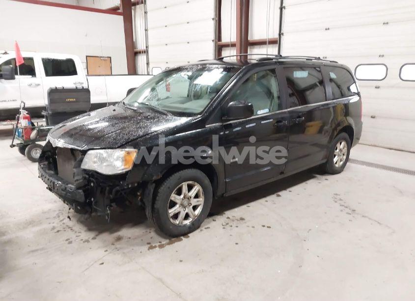 Photo 2 of 2008 Chrysler Town & COUNTRY TOURING (VIN 2A8HR54P68R757380)