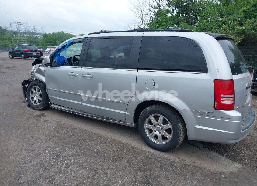 Photo 3 of 2008 Chrysler Town & COUNTRY TOURING (VIN 2A8HR54P78R141493)