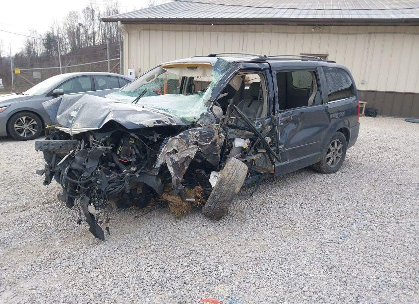 Photo 2 of 2008 Chrysler Town & COUNTRY TOURING (VIN 2A8HR54P78R815593)