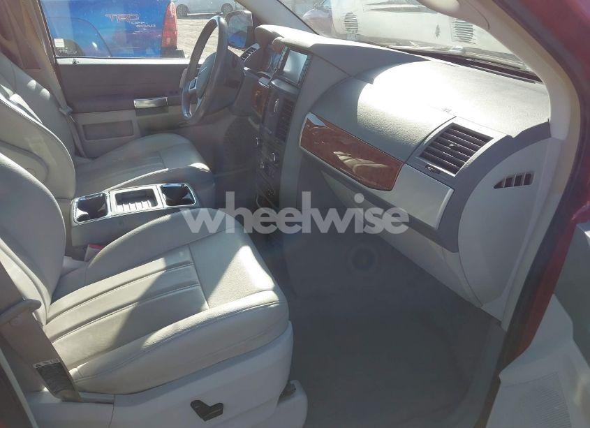 Photo 5 of 2008 Chrysler Town & COUNTRY TOURING (VIN 2A8HR54P88R631750)