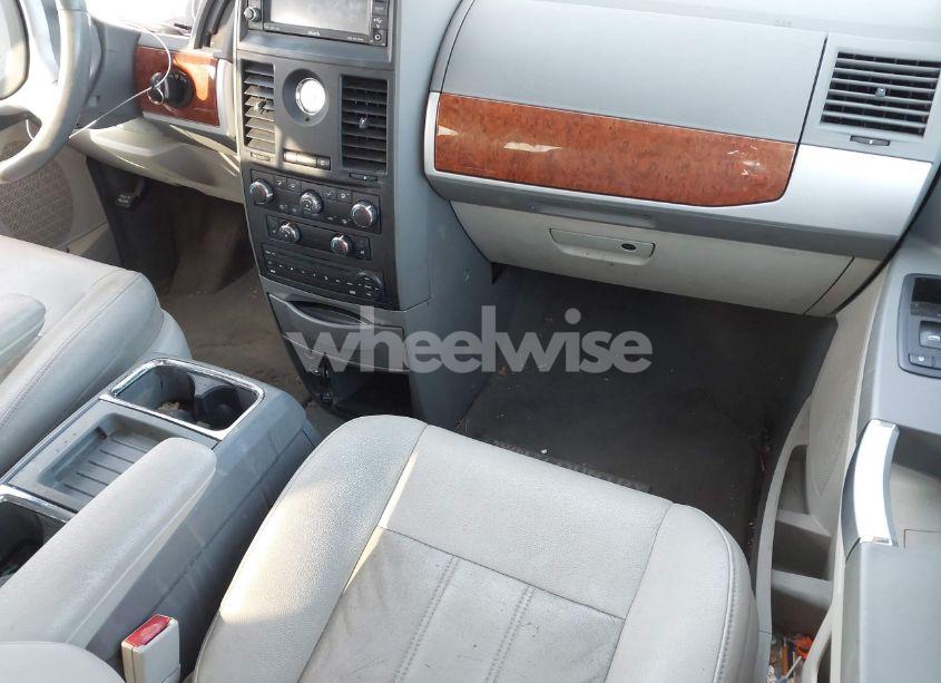 Photo 5 of 2008 Chrysler Town & COUNTRY TOURING (VIN 2A8HR54P88R682746)