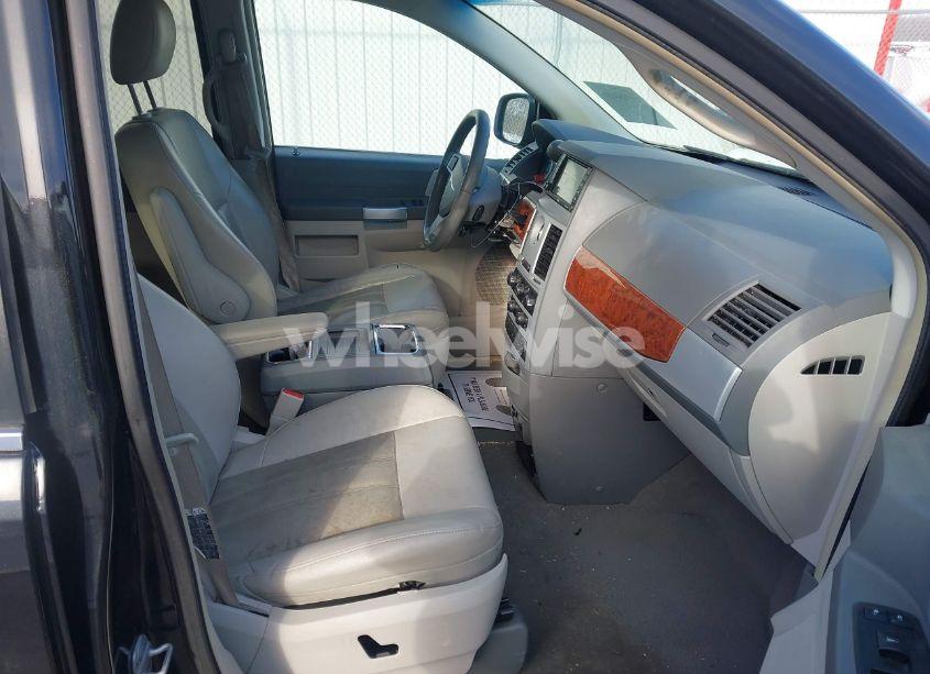 Photo 5 of 2008 Chrysler Town & COUNTRY TOURING (VIN 2A8HR54P88R737258)